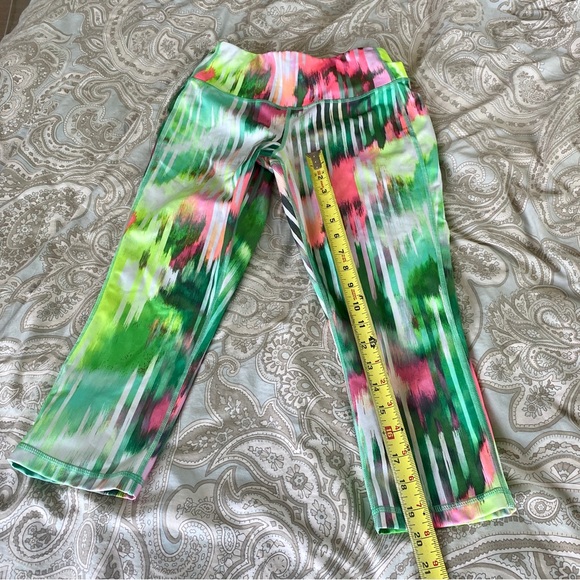 Athleta crop workout tights, size small - Picture 5 of 5